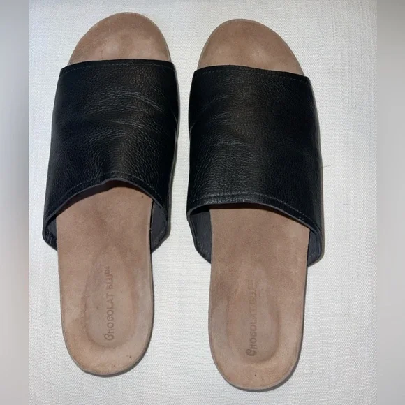 Chocolat Blu Black Leather Slides - Picture 2 of 7